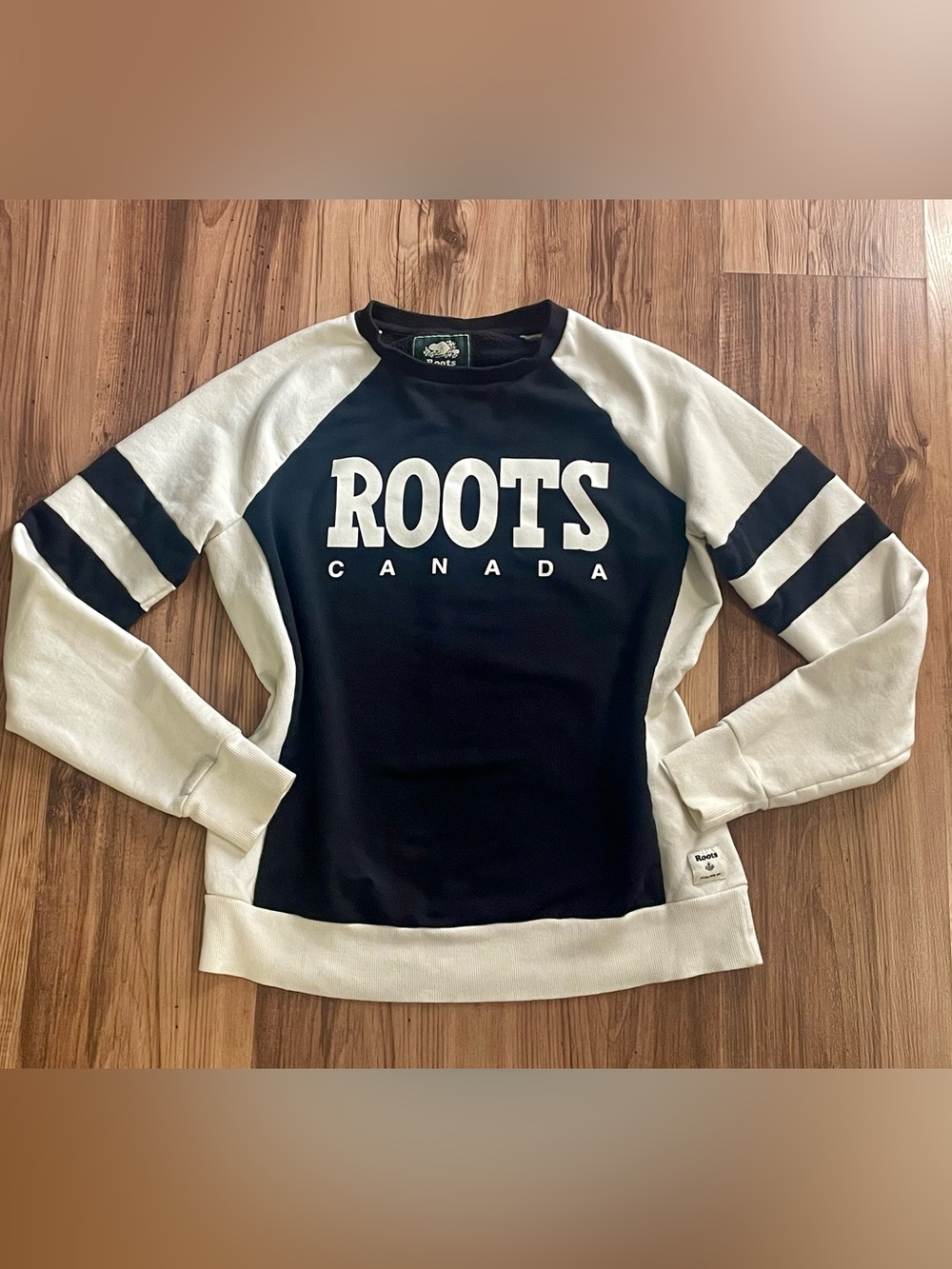 Roots Canada Women's Soft Color Block Crew Neck Jersey Sweater Size M